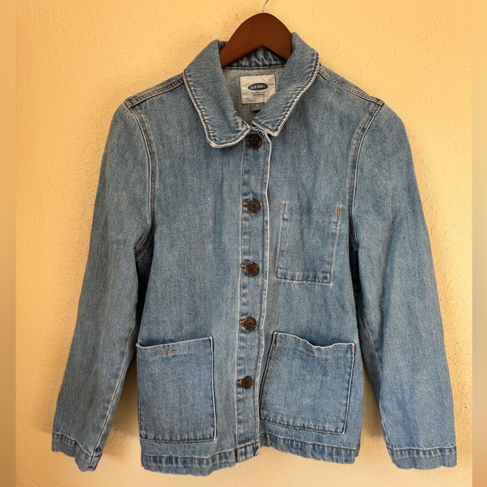 Old Navy Blue Jean Jacket with Collared Neckline and Relaxed Fit